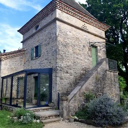 Bed & Breakfast La Tourelle 82 *