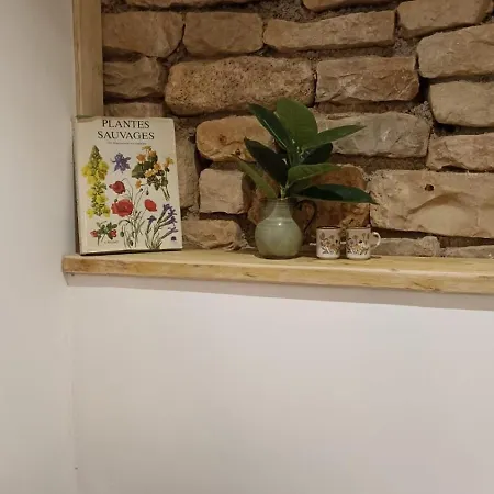 La Tourelle - Et D'hote Frühstückspension