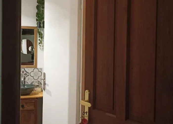 La Tourelle - Et D'hôte 3* Saint-Antonin